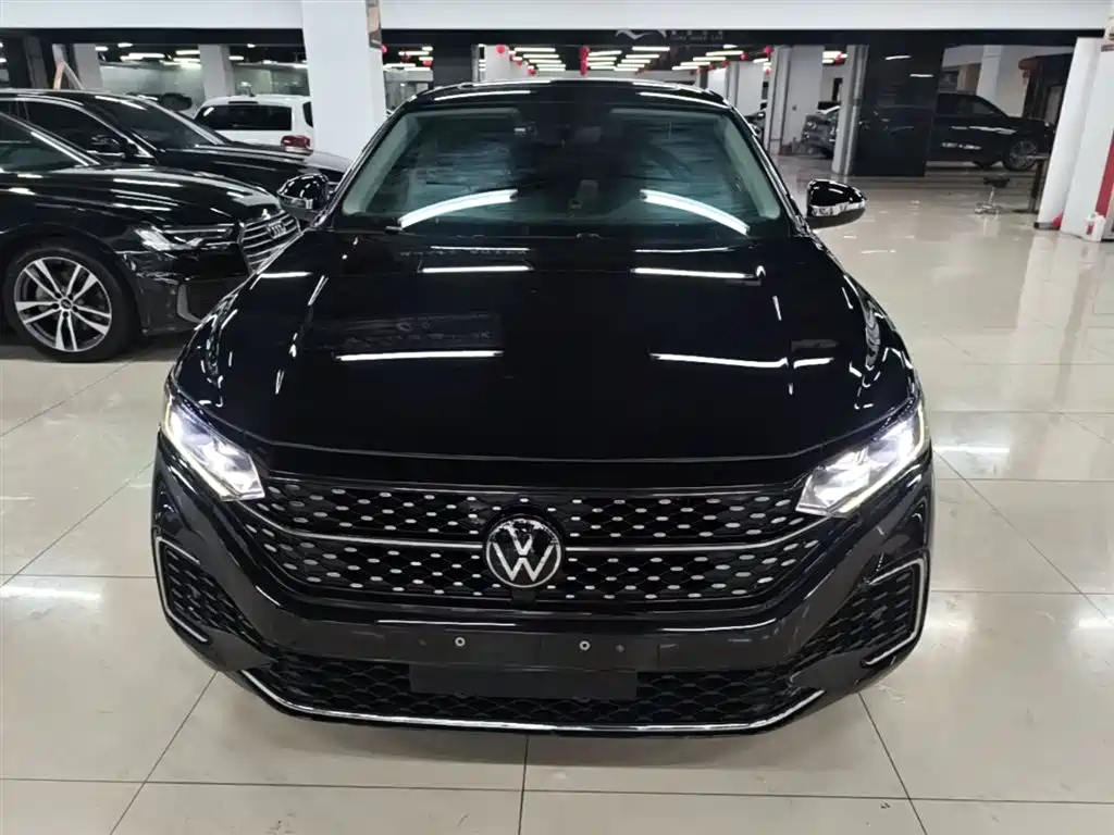 Volkswagen Passat — фото 3