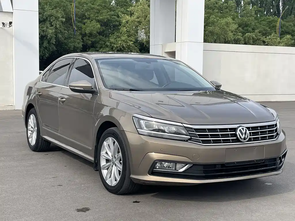 Volkswagen Passat — фото 3