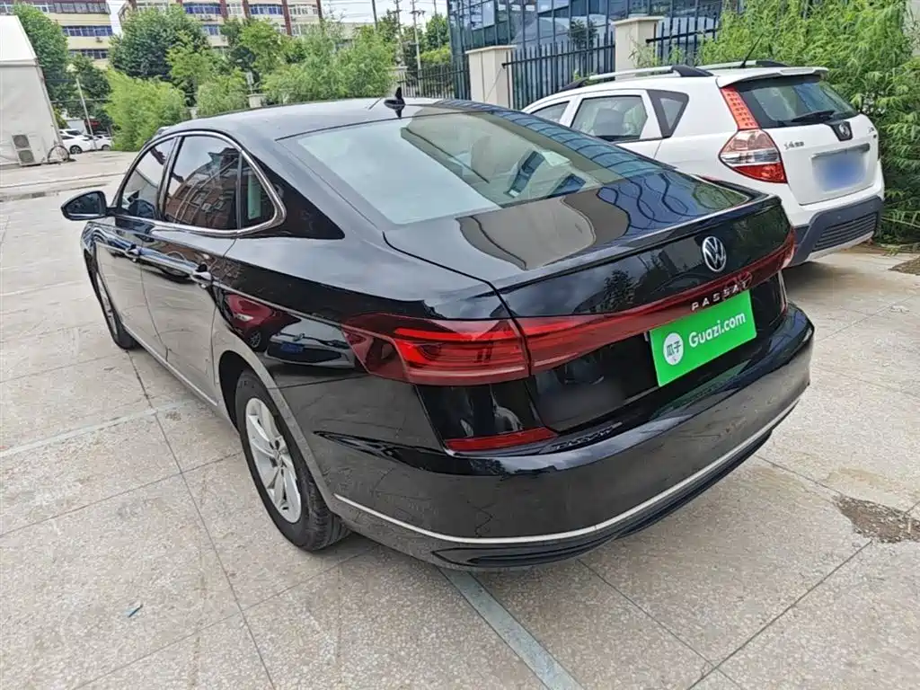 Volkswagen Passat — фото 5