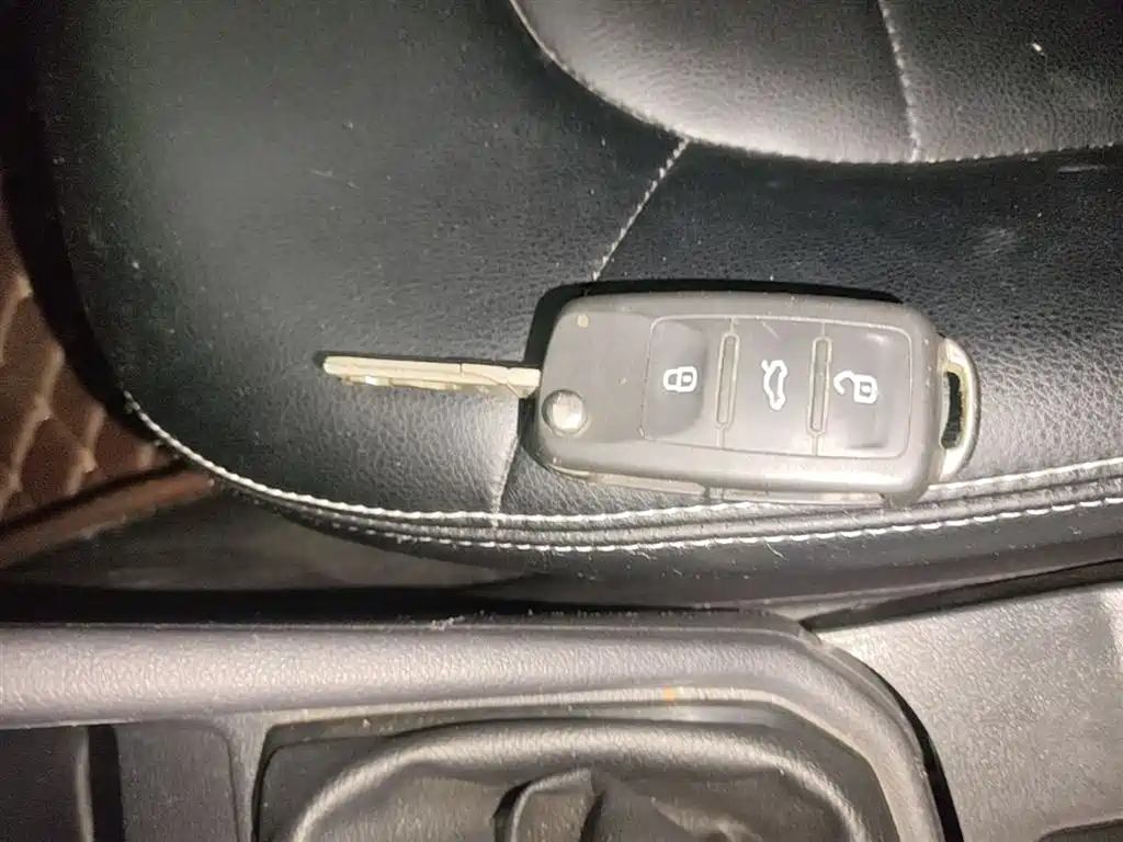 Volkswagen Jetta — фото 9