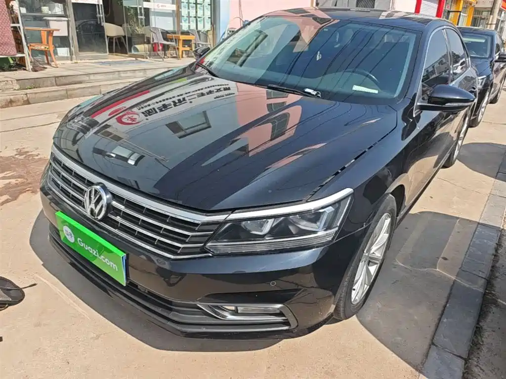 Volkswagen Passat — фото 2
