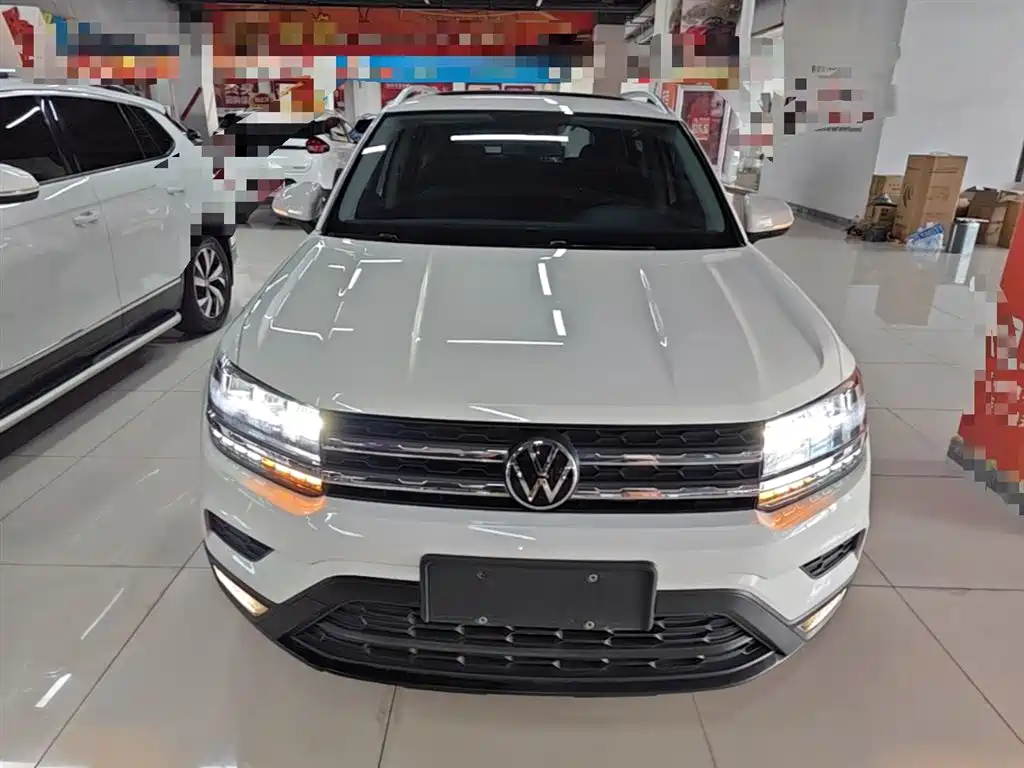 Volkswagen Tharu — фото 3