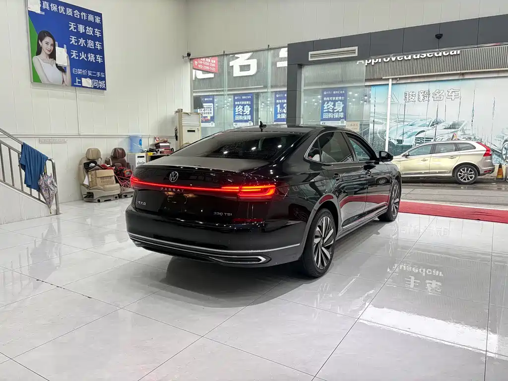 Volkswagen Passat — фото 5