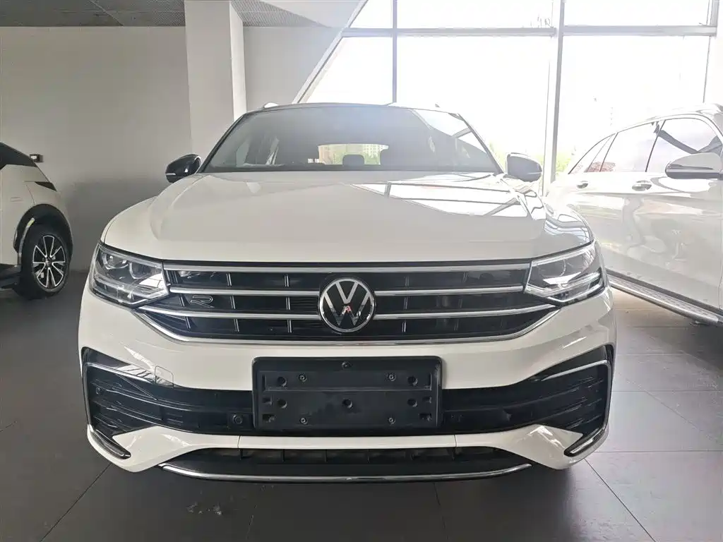 Volkswagen Tiguan X — фото 4