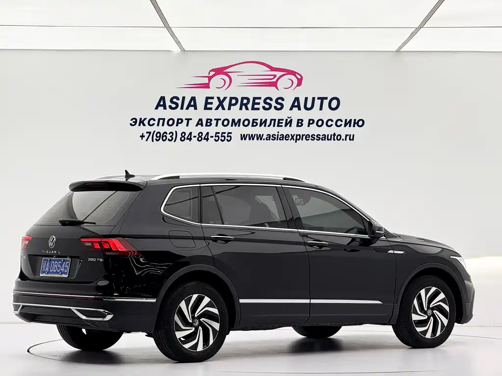 Volkswagen Tiguan L — фото 4
