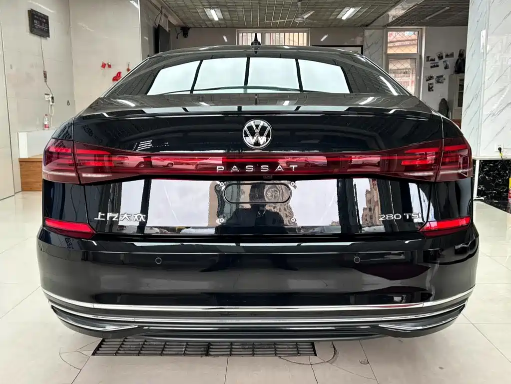 Volkswagen Passat — фото 5