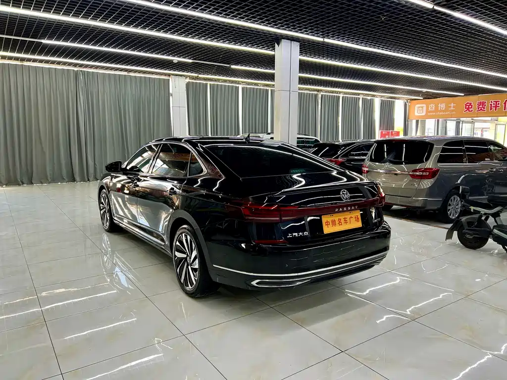 Volkswagen Passat — фото 4