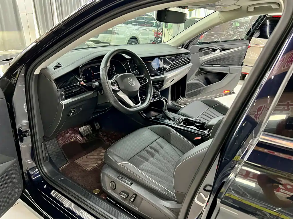 Volkswagen Passat — фото 9