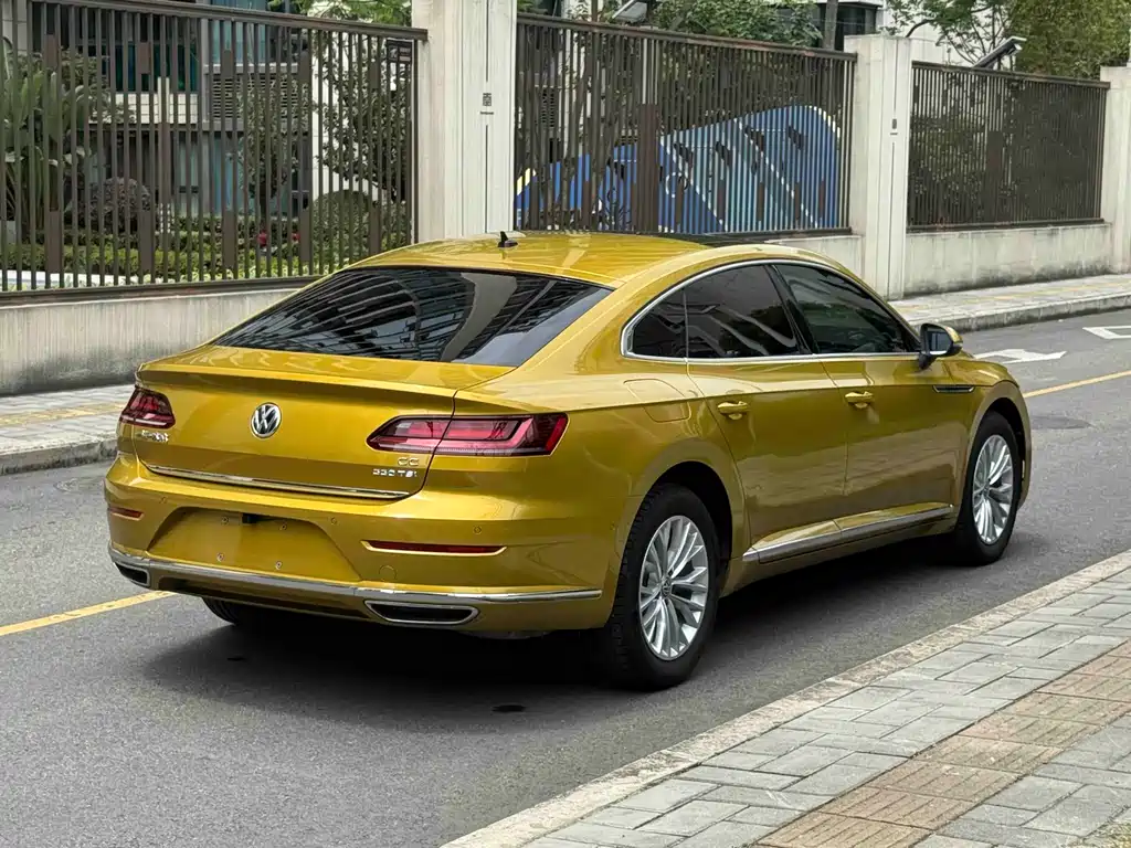 Volkswagen CC — фото 15
