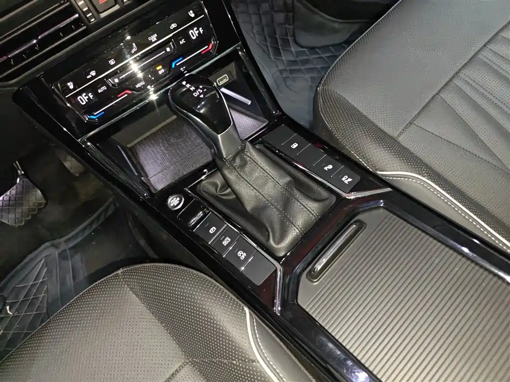 Volkswagen Passat — фото 6