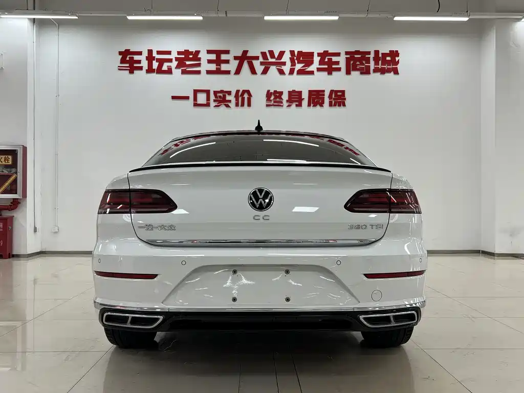 Volkswagen CC — фото 8