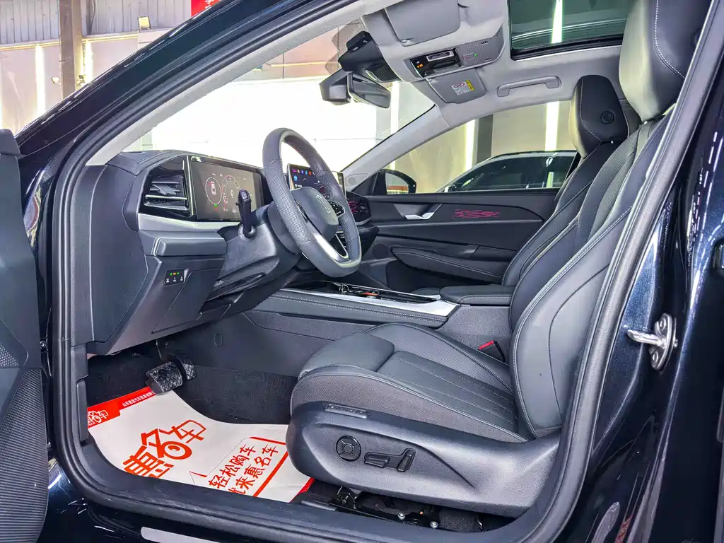 Volkswagen Passat — фото 4