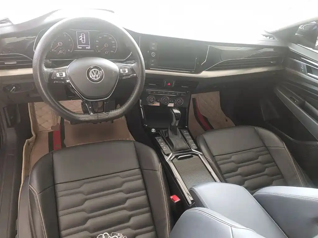 Volkswagen Passat — фото 10