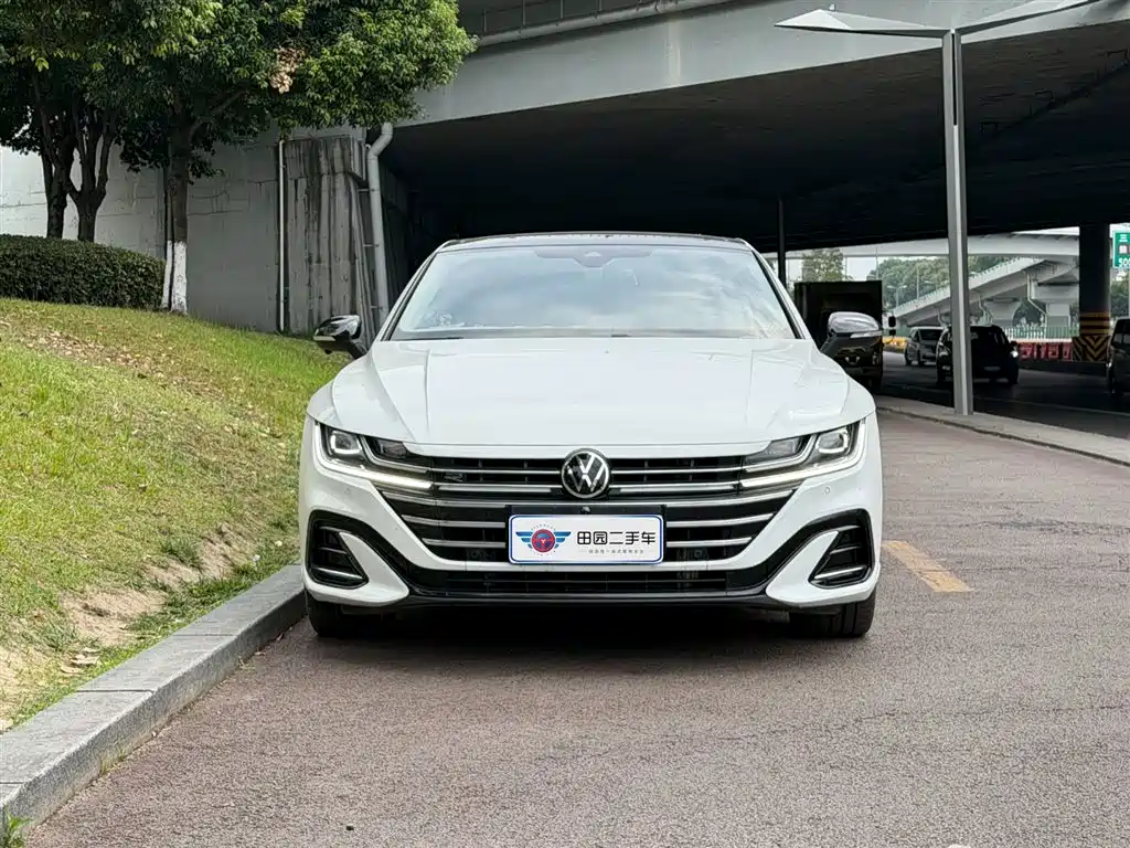 Volkswagen CC — фото 2
