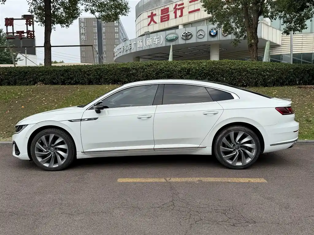 Volkswagen CC — фото 3