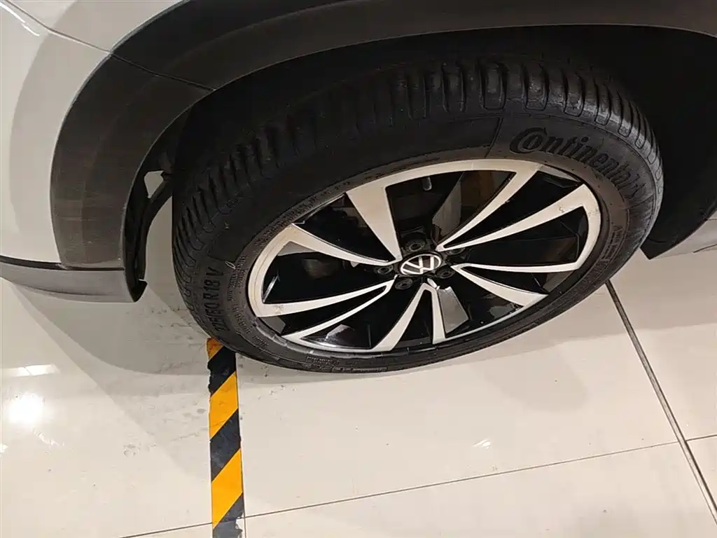 Volkswagen Tharu — фото 23