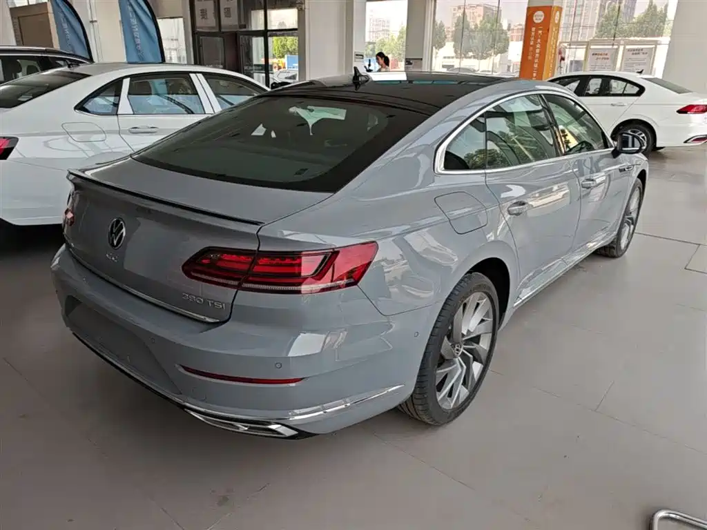 Volkswagen CC — фото 7