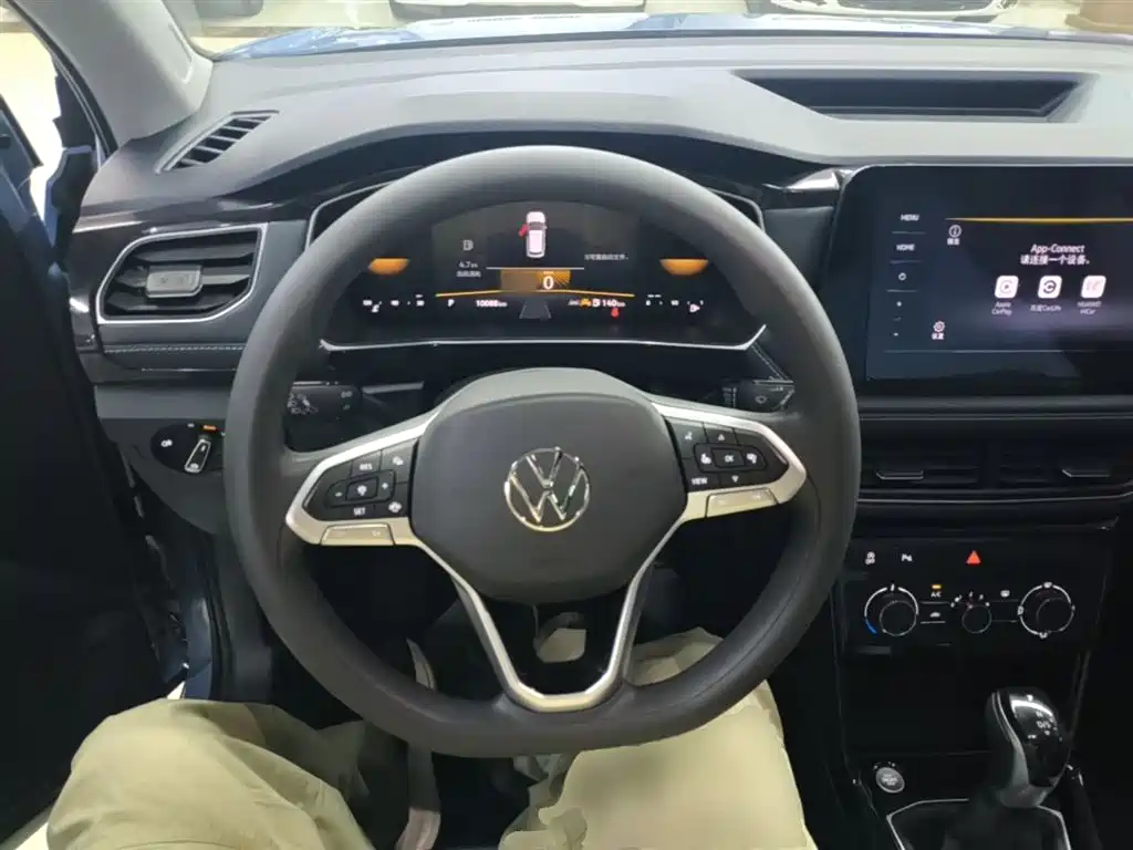Volkswagen Tharu — фото 11