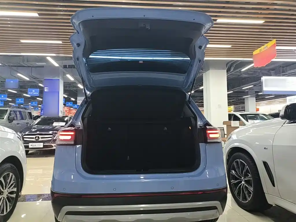 Volkswagen Tharu — фото 19