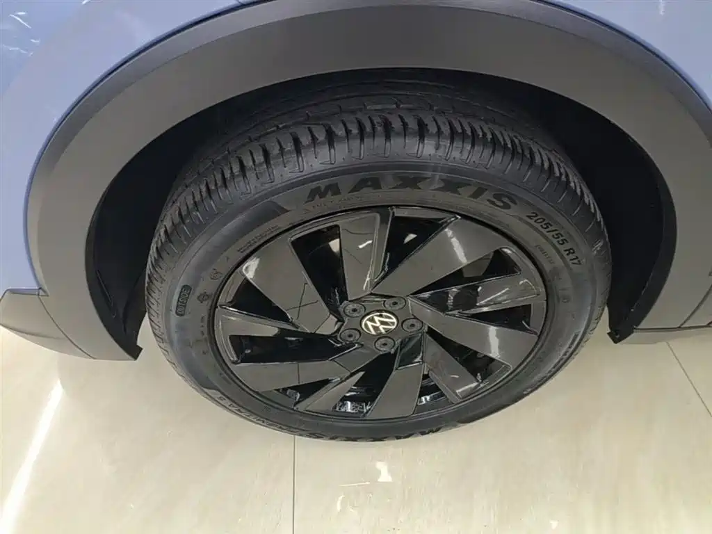 Volkswagen Tharu — фото 23