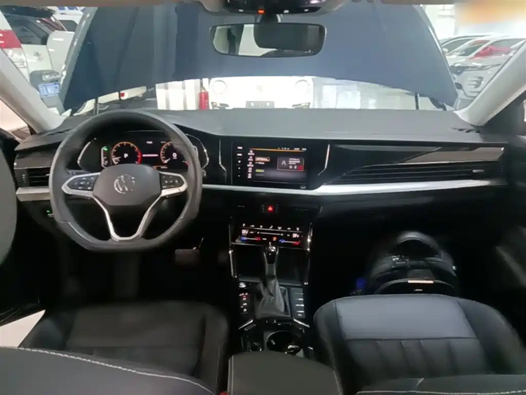 Volkswagen Passat — фото 3