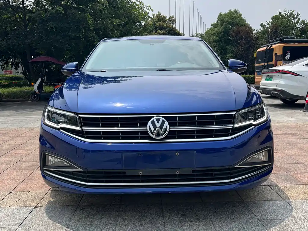 Volkswagen Bora — фото 2