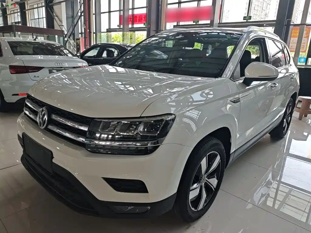 Volkswagen Tharu — фото 2
