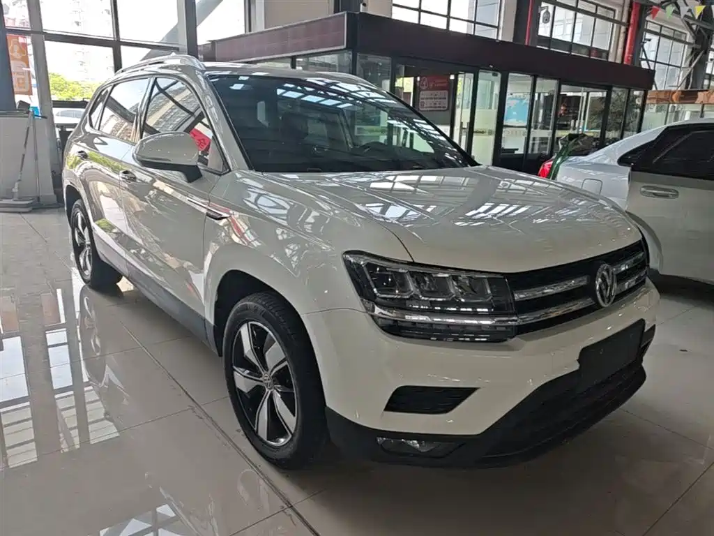 Volkswagen Tharu — фото 4