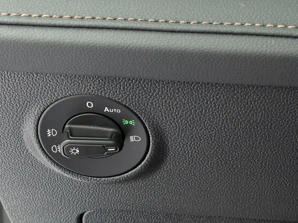 Volkswagen Tharu — фото 19