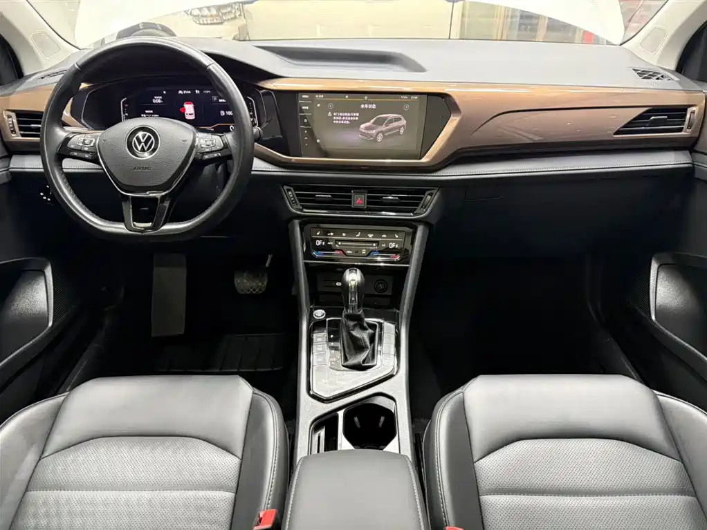 Volkswagen Tharu — фото 20