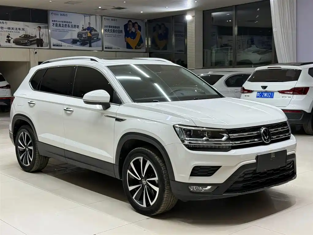 Volkswagen Tharu — фото 3