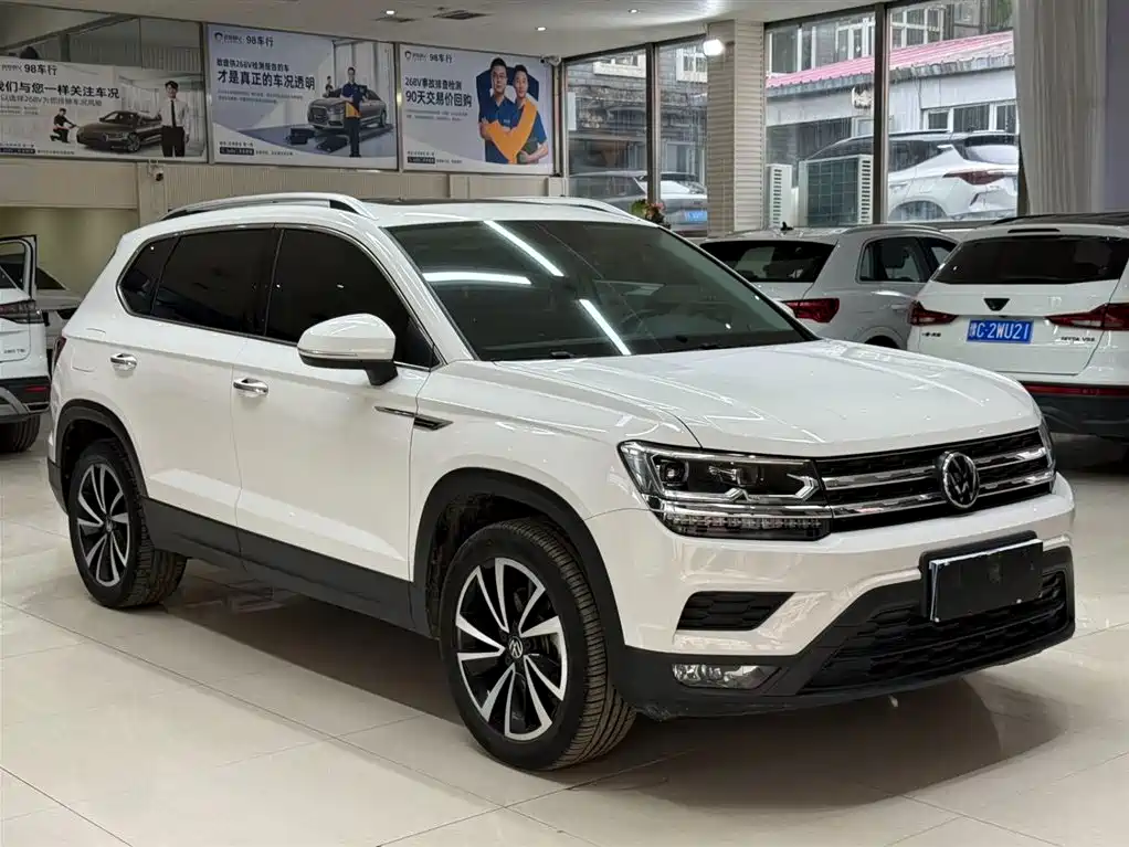 Volkswagen Tharu — фото 3