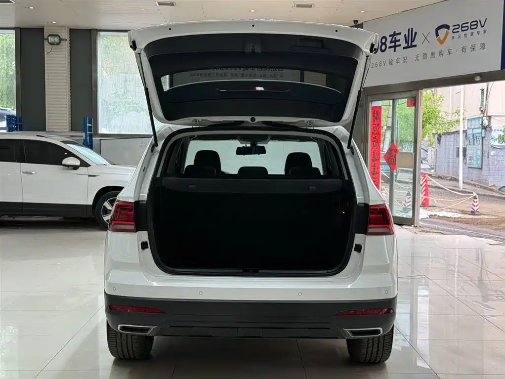 Volkswagen Tharu — фото 23