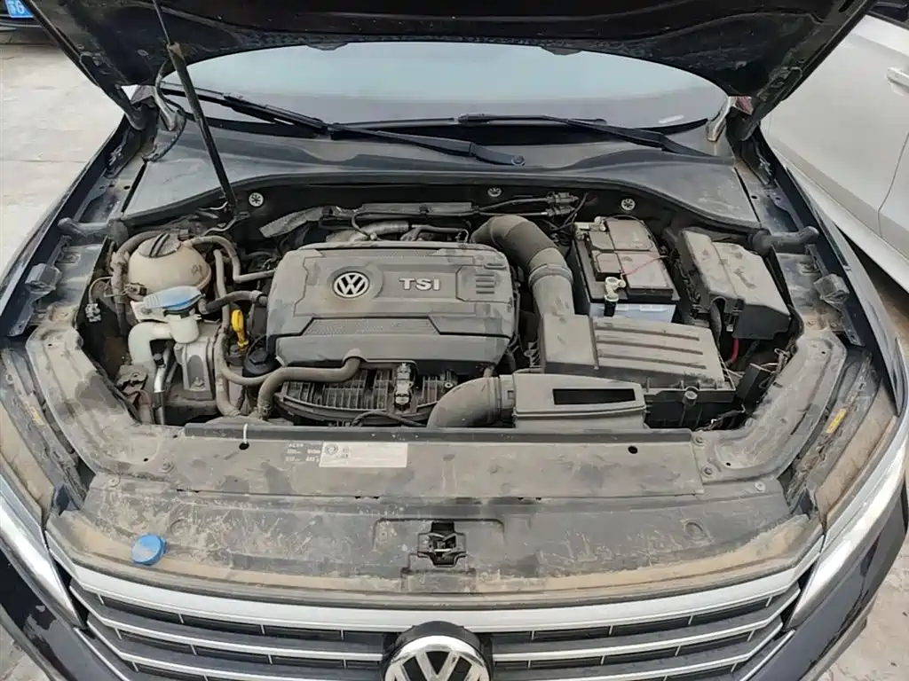 Volkswagen Passat — фото 20