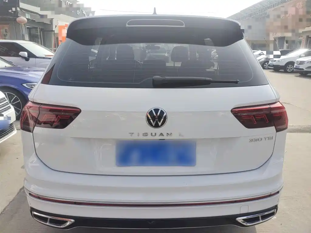 Volkswagen Tiguan L — фото 4