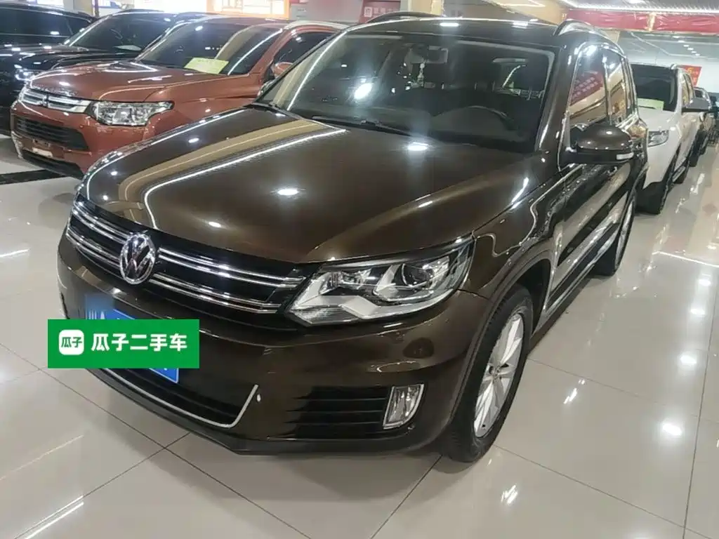 Volkswagen Tiguan — фото 2