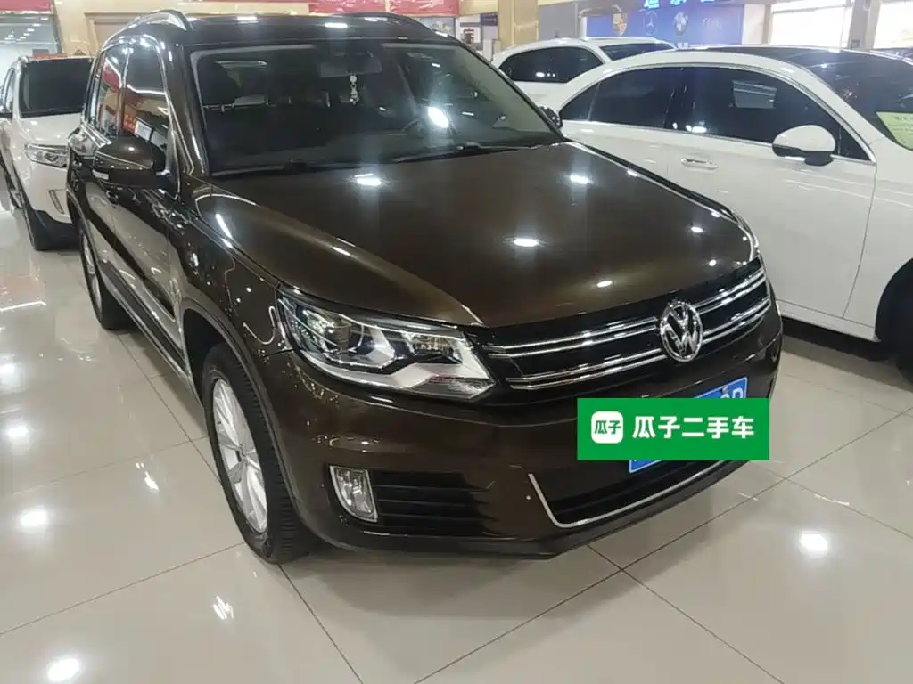 Volkswagen Tiguan — фото 4
