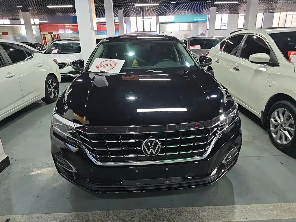 Volkswagen Passat — фото 3