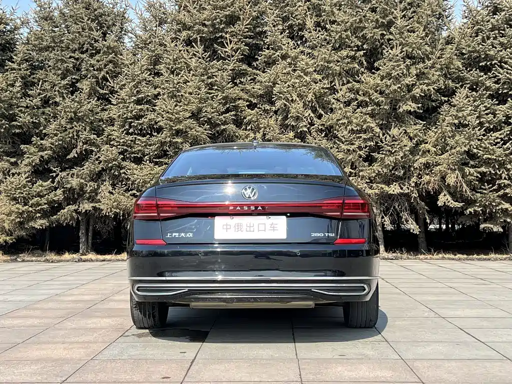 Volkswagen Passat — фото 5