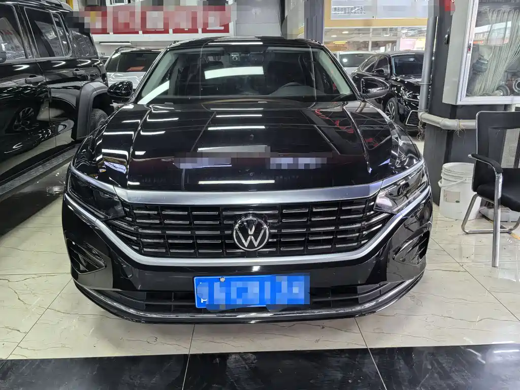 Volkswagen Passat — фото 2