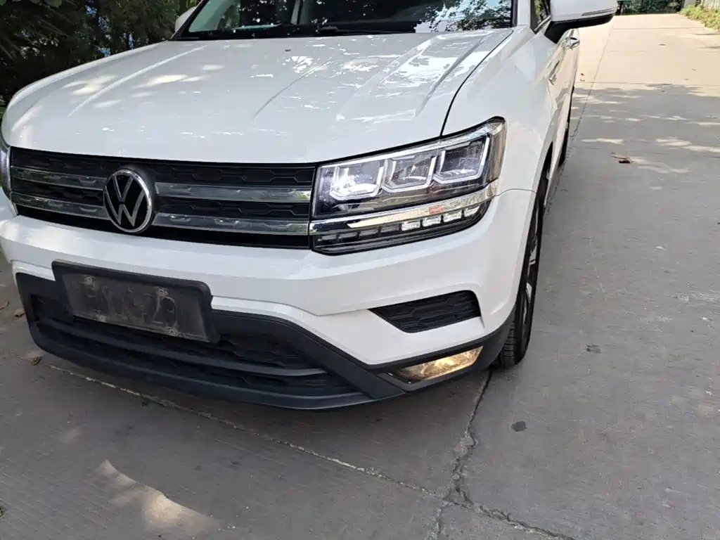 Volkswagen Tharu — фото 24