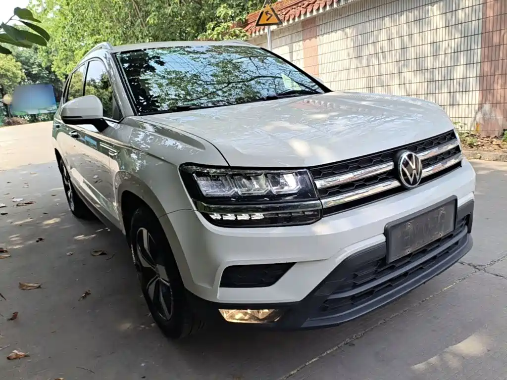 Volkswagen Tharu — фото 4