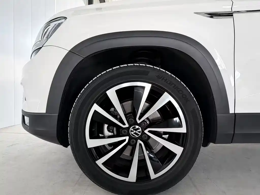 Volkswagen Tharu — фото 21