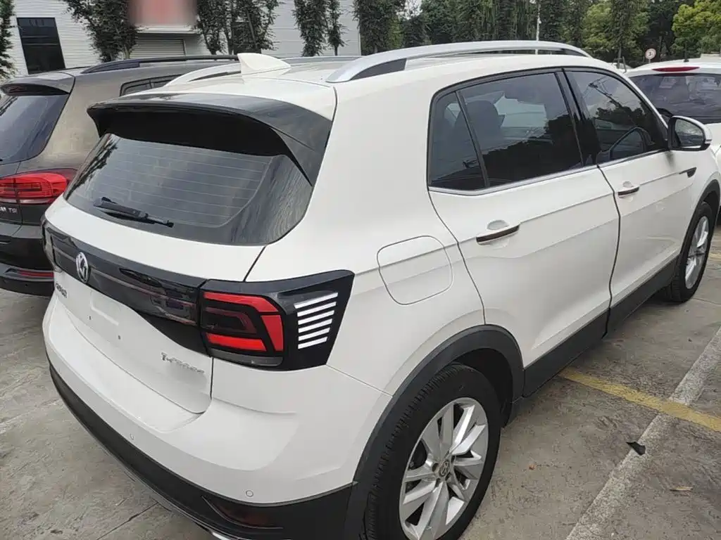 Volkswagen T-Cross — фото 7