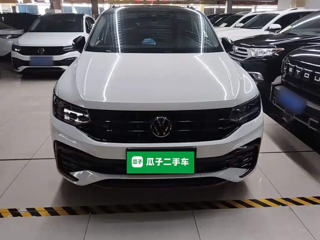 Volkswagen Tiguan X — фото 3
