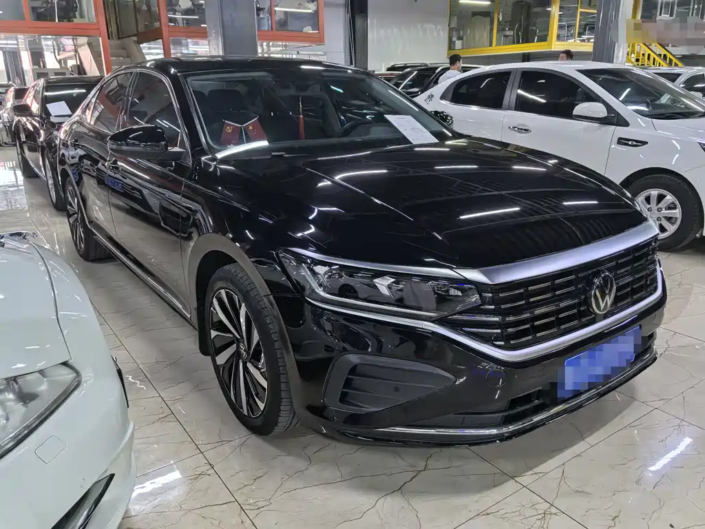 Volkswagen Passat — фото 3