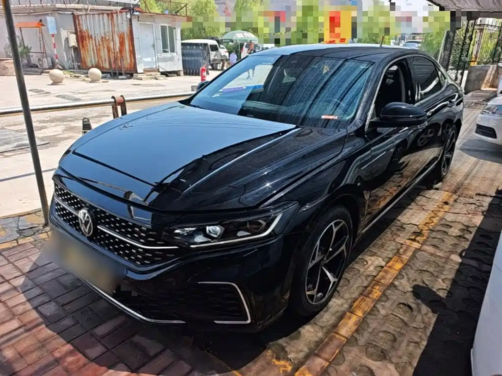 Volkswagen Passat — фото 2