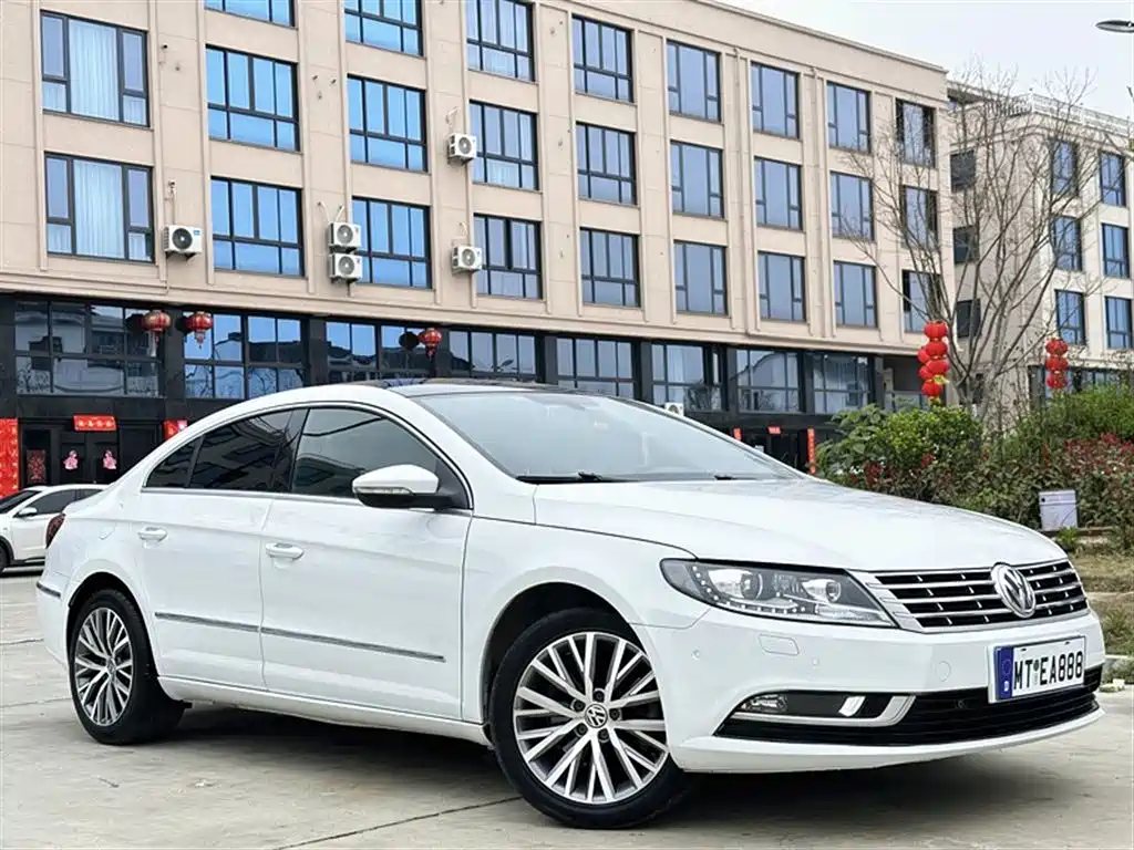 Volkswagen CC — фото 3