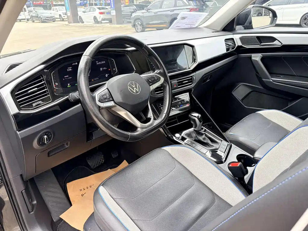 Volkswagen Tayron PHEV — фото 10