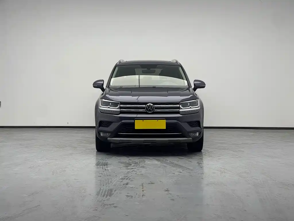 Volkswagen Tharu — фото 2